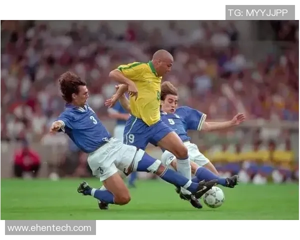 德国足球巨星成长历程与绿茵赛场辉煌成就解析