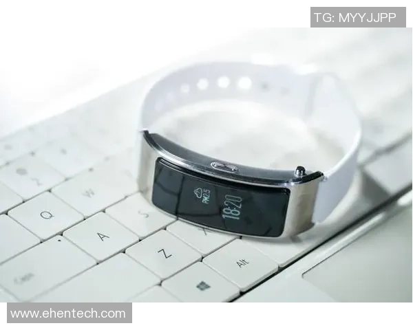 球星手环引领新潮流助力足球篮球运动提升表现与健康管理 球星手环引领新潮流助力足球篮球运动提升表现与健康管理